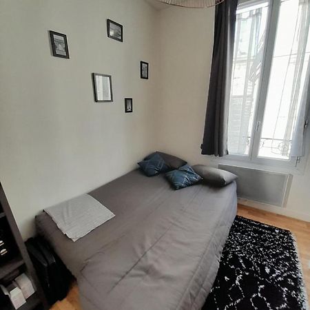 Appartement Cosy 2 pièces typiquement parisien à Notre-Dame Extérieur photo