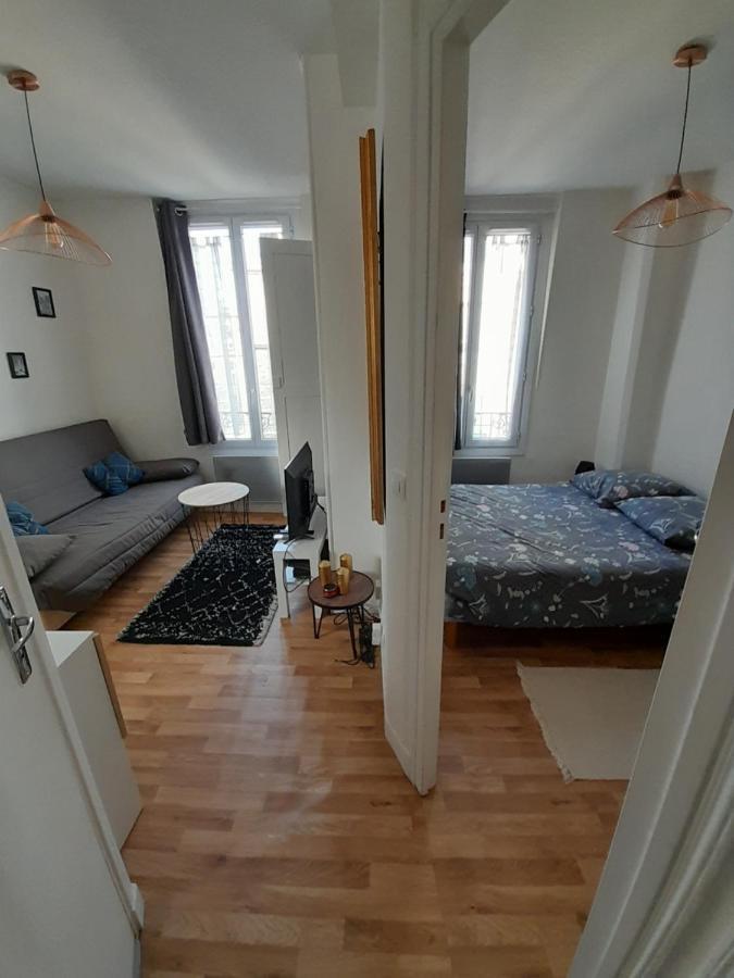 Appartement Cosy 2 pièces typiquement parisien à Notre-Dame Extérieur photo